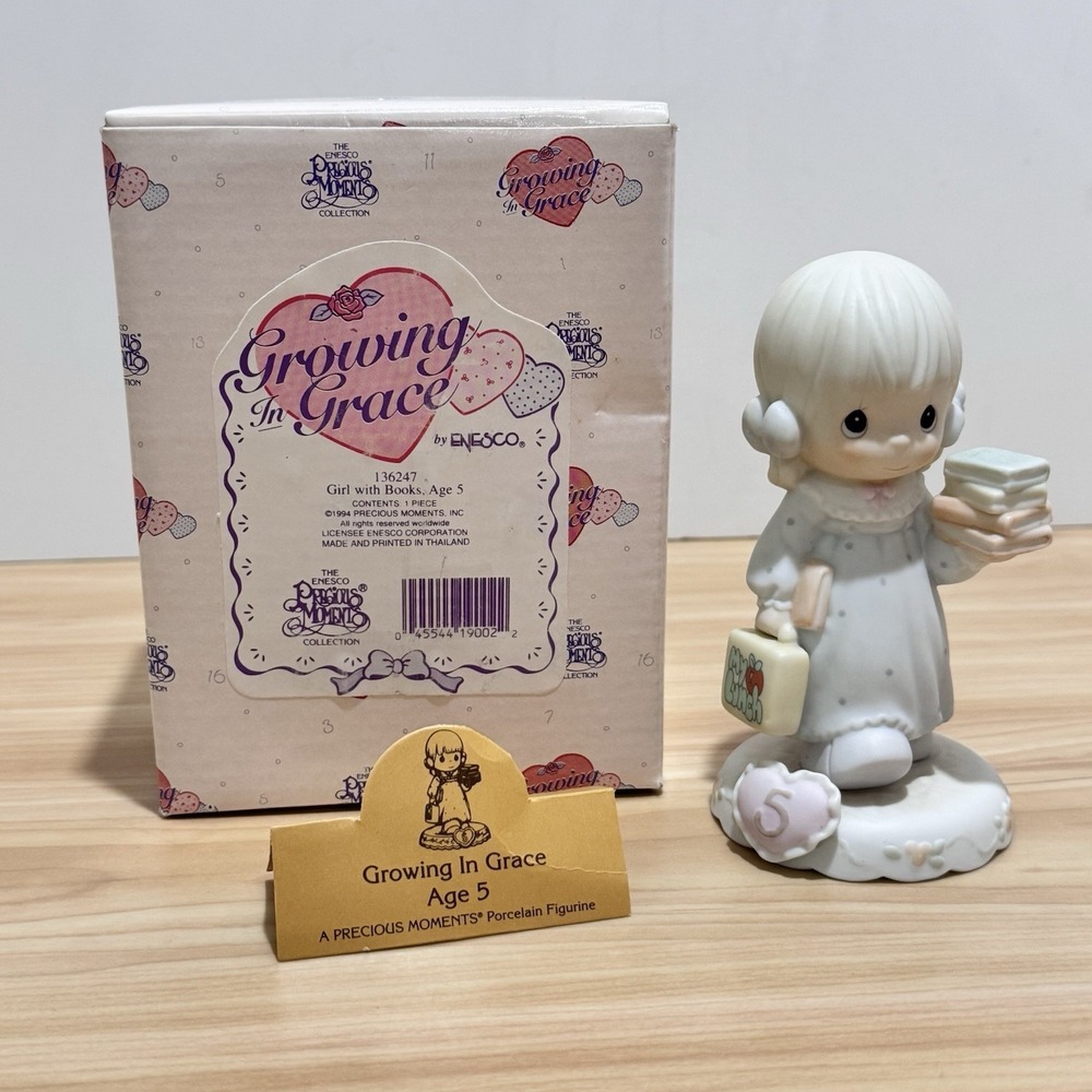 VTG Precious Moments Growing in Grace Girl with Books Age 5 Figurine 1994 136247